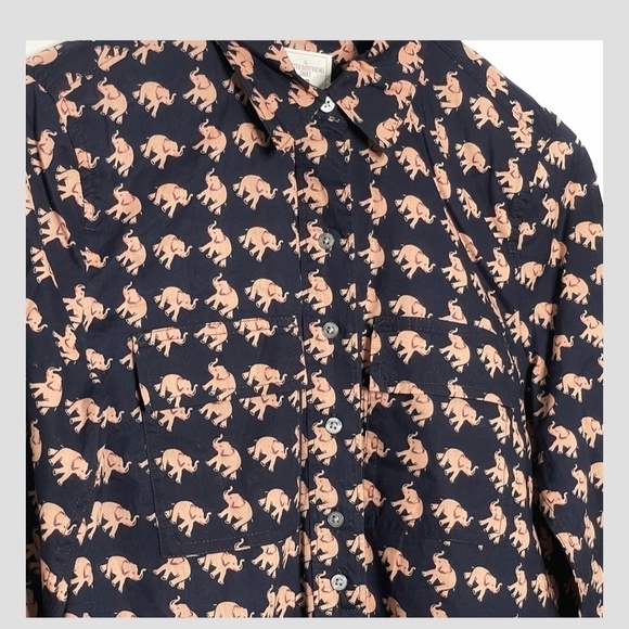 GAP Fitted Boyfriend Shirt Elephant Motif Navy 100% Cotton Popover Button Detail - Picture 7 of 9